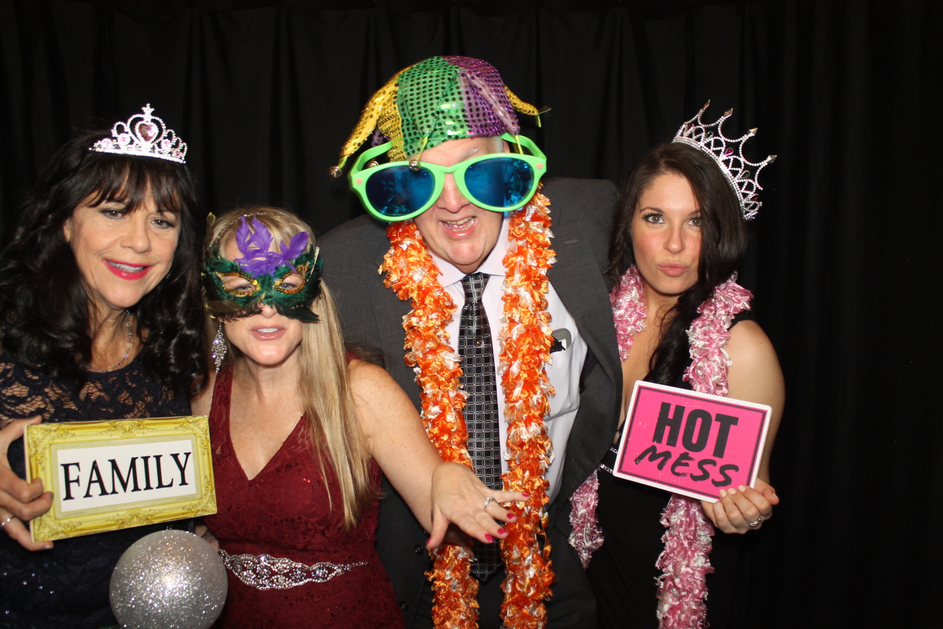 Children's Home of Northern Kentucky Charity Ball | View more photos from the event at gallery.photoboothcincy.com/u/PhotoBoothCincy/Childrens-Home-of-Northern-Kentucky-Charity-Ball